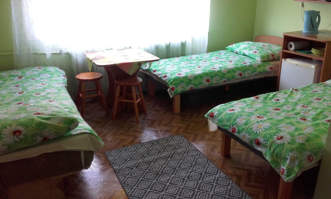 Pokoje Goscinne U Teresy Мжежино Экстерьер фото